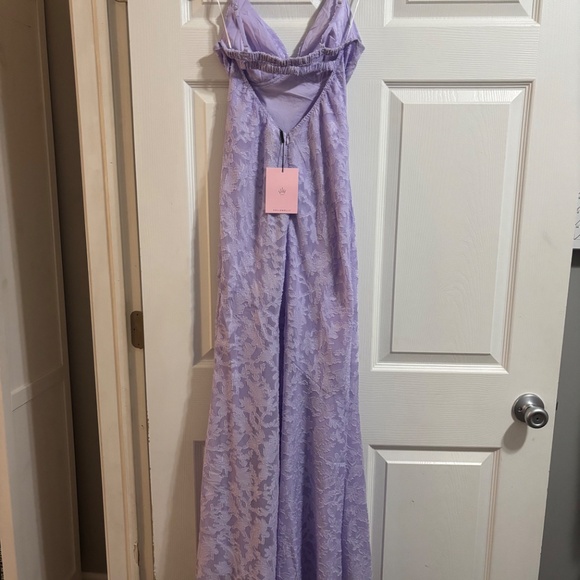 Hello Molly Lilac floral maxi dress - Picture 2 of 3